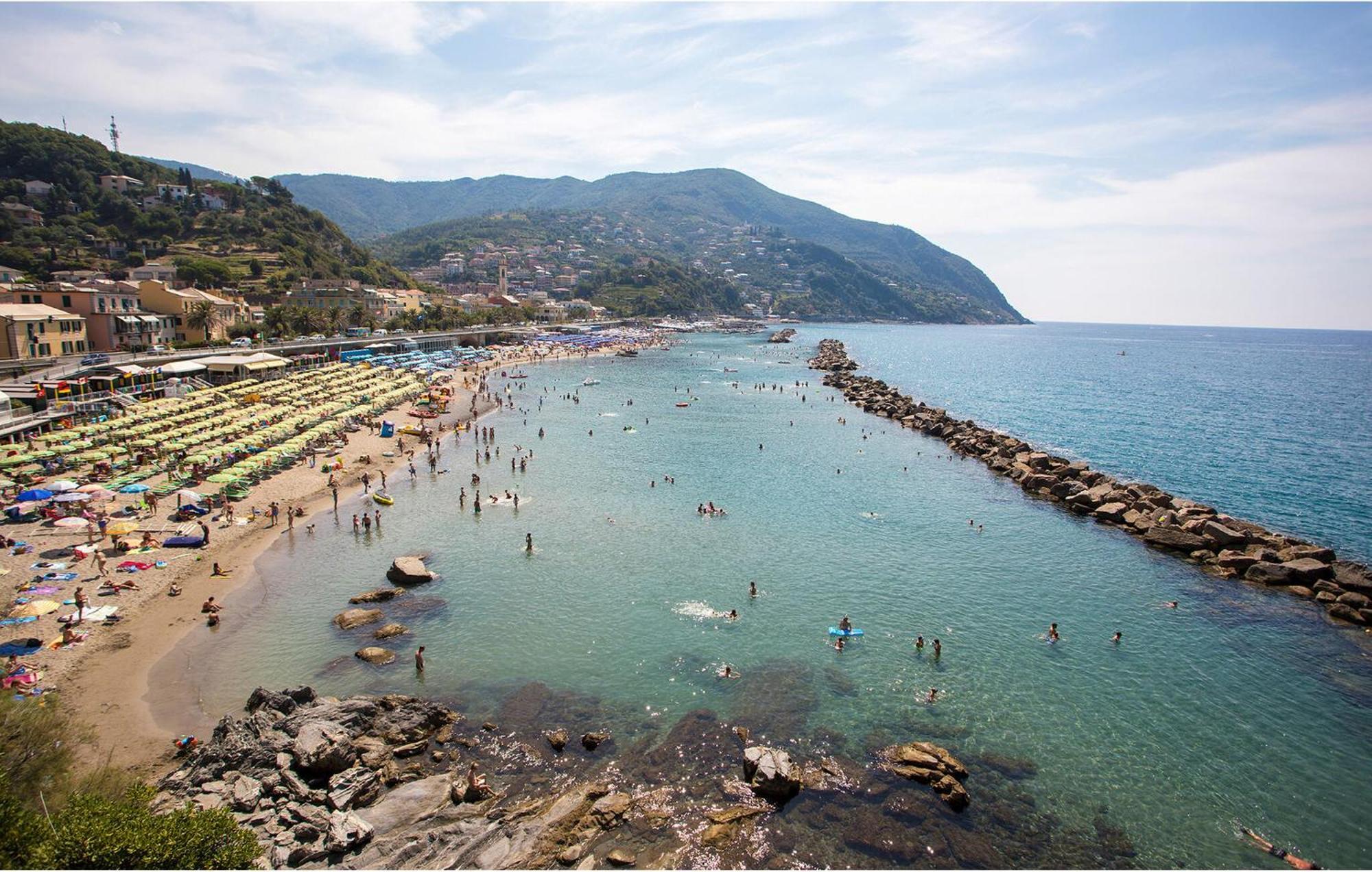 Beautiful Apartment In Moneglia With Kitchen Luaran gambar